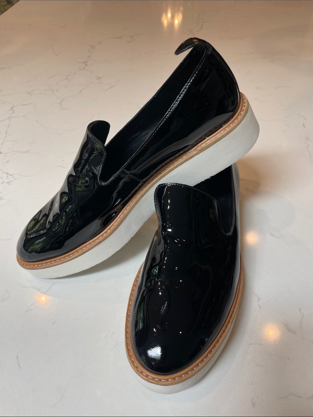 Vince. Women’s Black Patent Sanders Slip-On Loafers 7